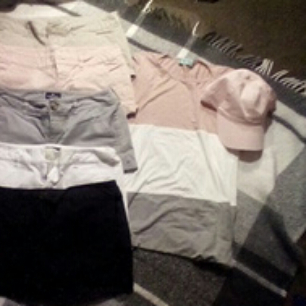 American Eagle outfitter's & filly Flair Top +hat